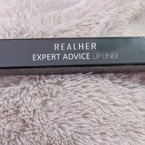 REALHER Expert Advice Lip Liner in I Love Myself